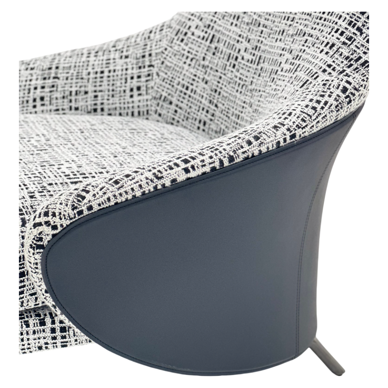 Angie Lounge Chair