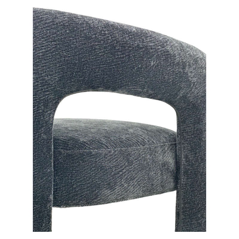 Dudette Lounge Chair