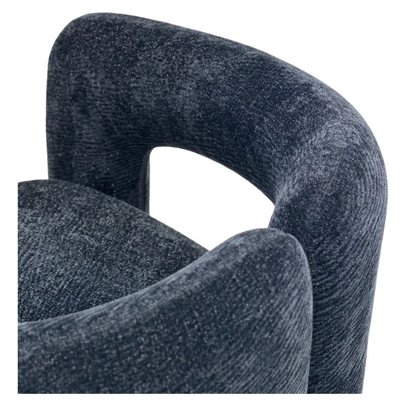 Dudette Lounge Chair