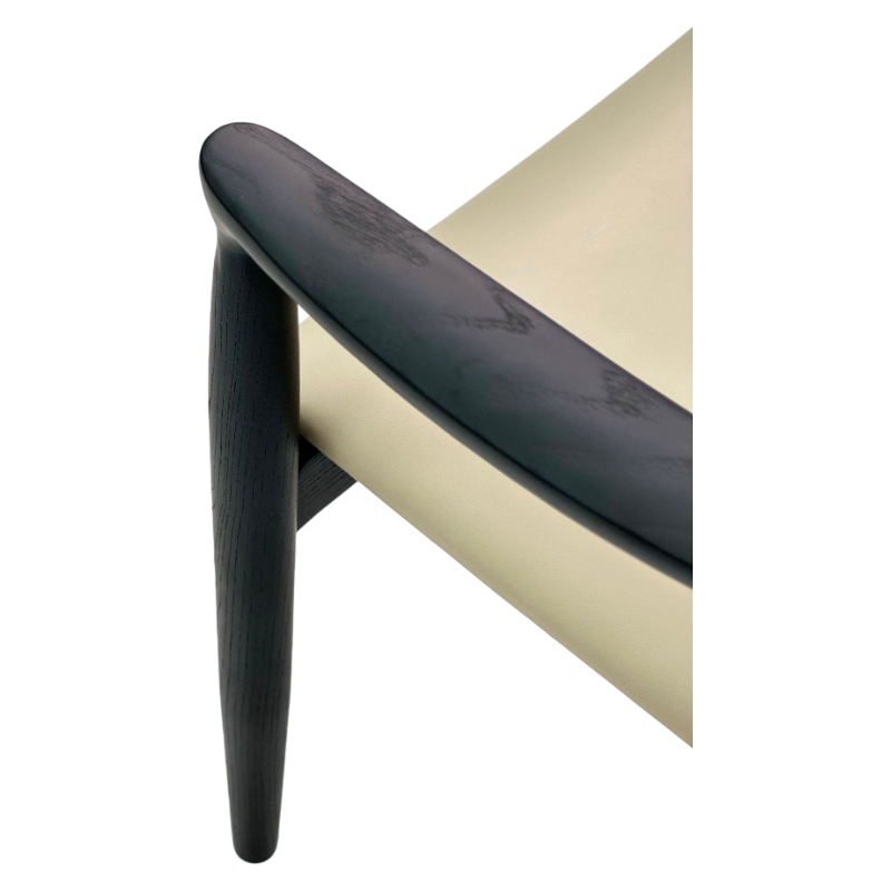Hiroshima Chair