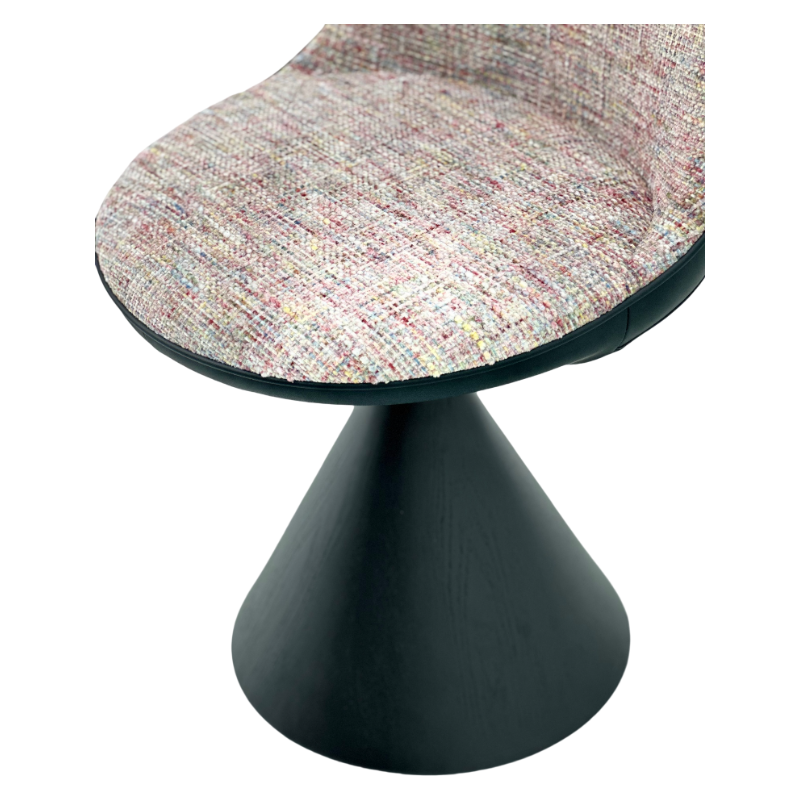 Rombi Swivel Chair