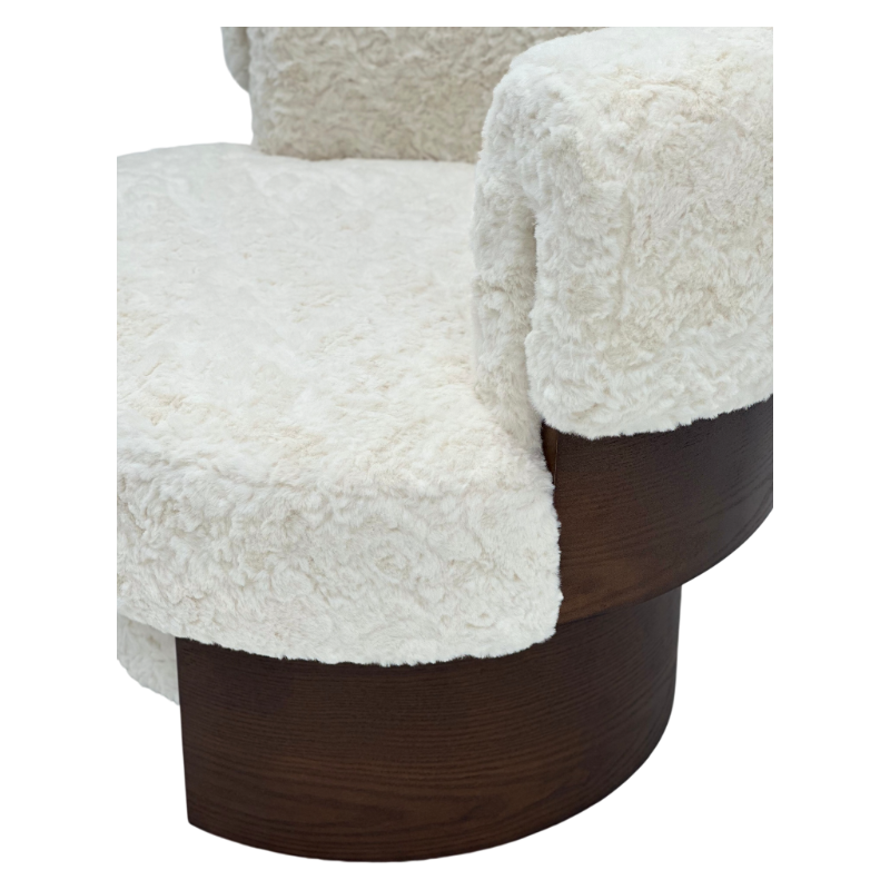 Sheep Lounge Chair
